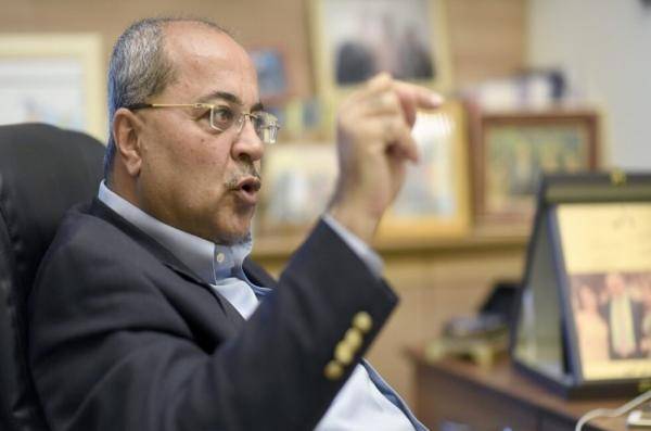 الطيبي يطالب بإسقاط الجنسية عن قاتل رابين قبل الفلسطينيين