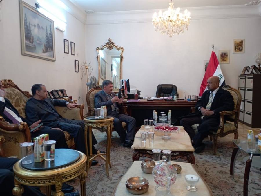 عَون الثقافية الوطنية تهنىء بعيد الجيش العراقي...صور