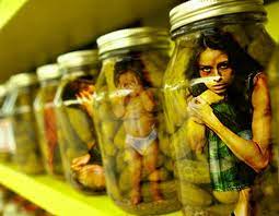 مذكرة تفاهم لتوفير المساعدة القانونية لضحايا الاتجار بالبشر