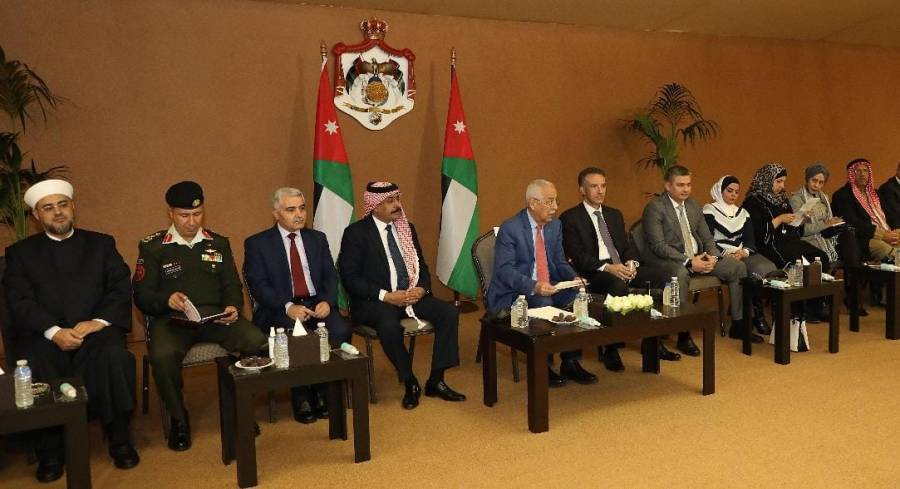 تنفيذا للتوجيهات الملكية... العيسوي يستكمل لقاءات وجهاء وممثلي العقبة