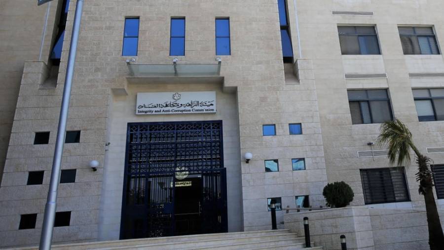 بتهمة الاختلاس .. توقيف مأمور مستودع 15 يوماً