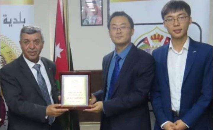 الرواجيح يستقبل وفدا صينيا حكوميا  (تابع للشركة الصينية الهندسية)