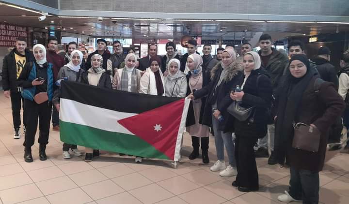 السفارة الاردنية في رومانيا تستقبل الطلبة المبتعثين لدراسة الطب