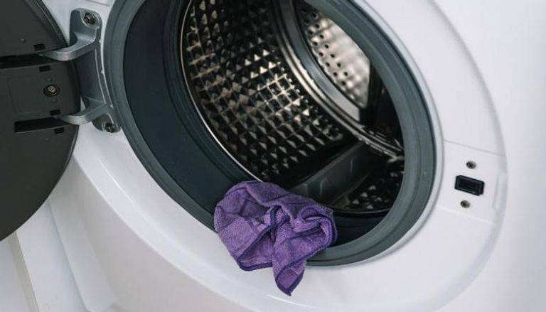 وفاة طفلة داخل غسالة ملابس في فرنسا