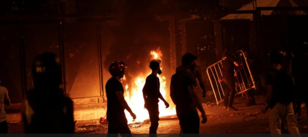 مواجهات بوقفة احتجاجية في بيروت للمطالبة بالإفراج عن الناشط نون