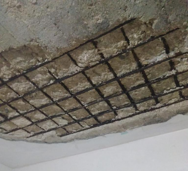 إربد: مواطن يناشد بعد سقوط أجزاء من سقف منزله