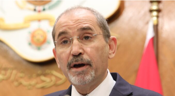 الصفدي يجري لقاءات مع كبار المسؤولين الكويتيين