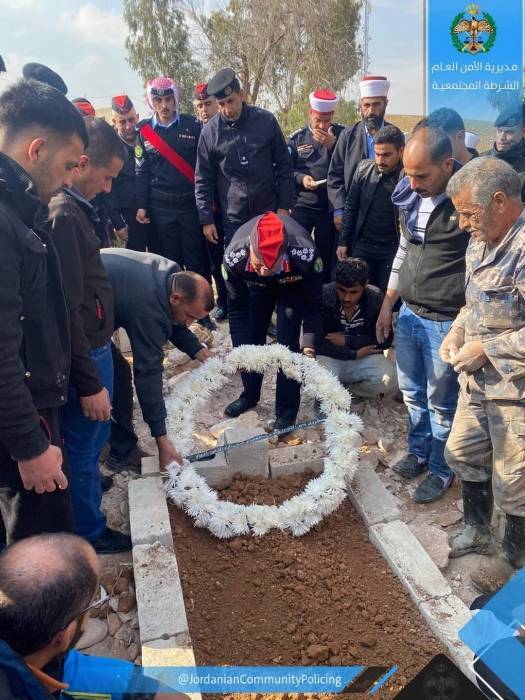 تشييع جثمان العريف عبدالرحيم محمد عليان المشاقبة في الزنية