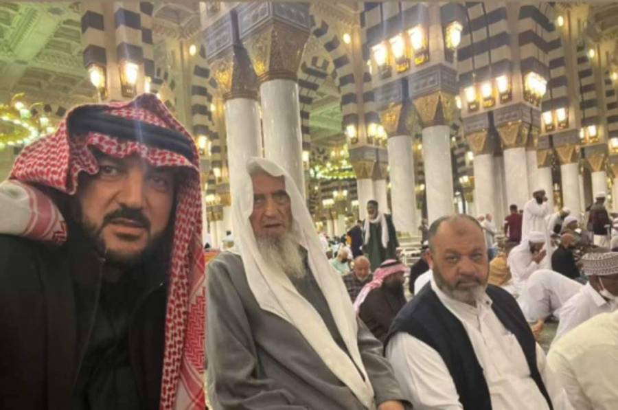 الحويان يغادران لاداء مناسك العمرة