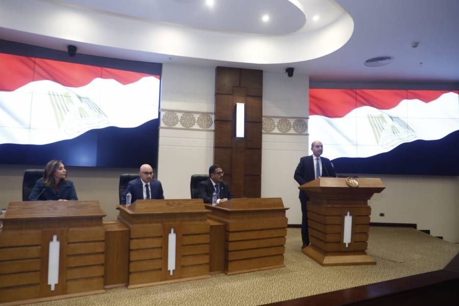 السفير العضايلة يعلن فعاليات المشاركة الأردنية في معرض القاهرة الدولي للكتاب