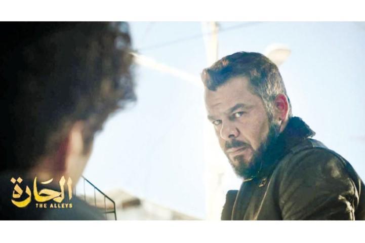 الاردني منذر الرياحنة معلقا على فيلم الحارة: ما حدا يتفلسف