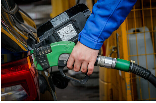 توقعات بارتفاع أسعار البنزين بنوعيه وانخفاض الديزل الشهر المقبل  تفاصيل