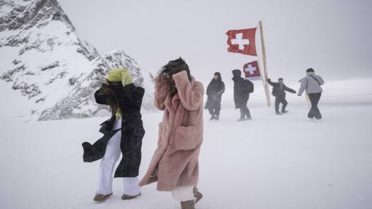 عدد السياح الأجانب في العالم تضاعف العام الماضي مقارنة بعام 2021