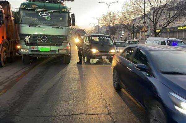 تعطل قلاب على إشارات الأمير غازي يتسبب بأزمة خانقة