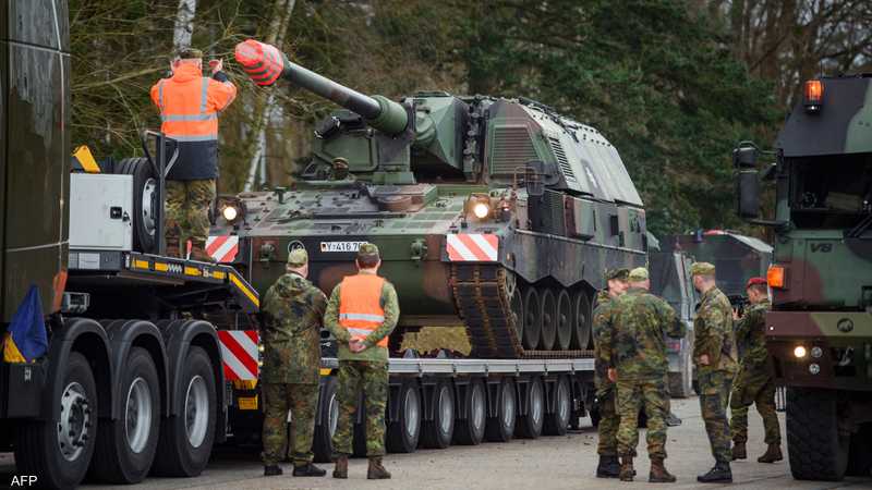 ألمانيا تشترط قبل إرسال دباباتها إلى أوكرانيا