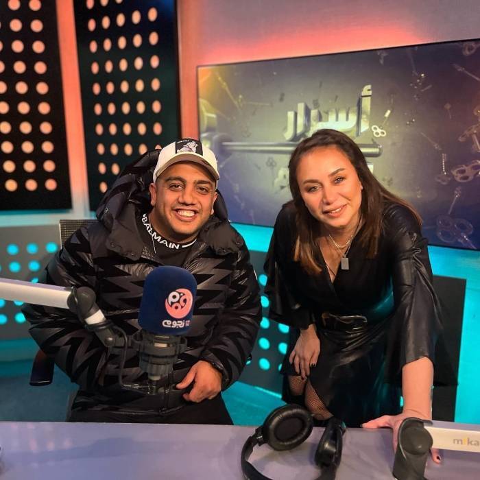 «أوس أوس» لـ«أسرار النجوم»: اتربيت في مدرسة أشرف عبدالباقي..والمسرح مغامرة حلوة