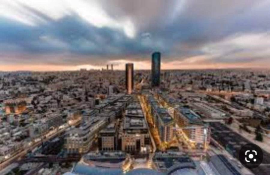 أجواء مشمسة نهارا وباردة في ساعات الليل