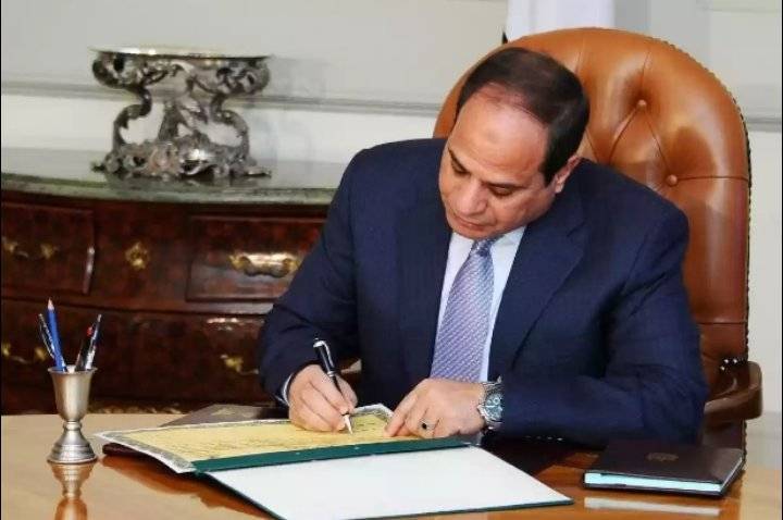 بقرارٍ رسمي.. السيسي يوافق على زواج دبلوماسي مصري من فتاة أردنية