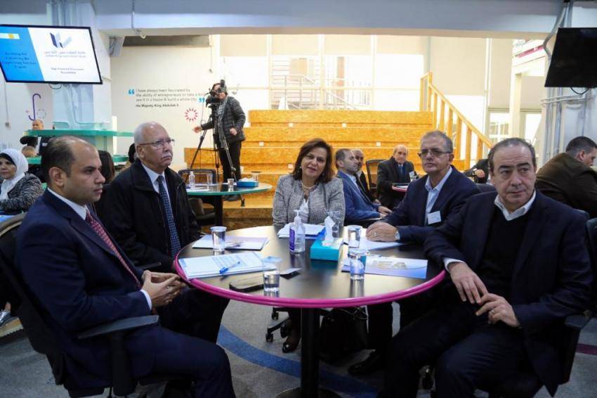 المهندسين ووزارة الاستثمار يعقدان جلسة نقاشية لتطوير القطاع الاستشاري..صور