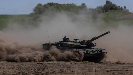 ألمانيا مستعدة للسماح لبولندا بإرسال دبابات ليوبارد لأوكرانيا