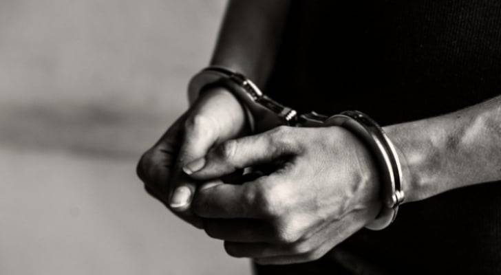 القبض على سارق أدوية من مركز صحي عجلون الشامل