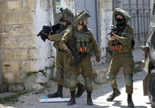 اعلام عبري: إطلاق نار على فلسطيني حاول تنفيذ عملية طعن