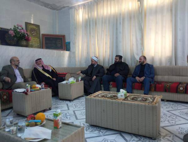 الرزاز يزور مجلس المرحوم الكيلاني بالسلط