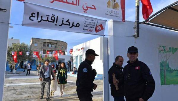 رهان تونسي على إقبال قوي بالدور الثاني للانتخابات التشريعية