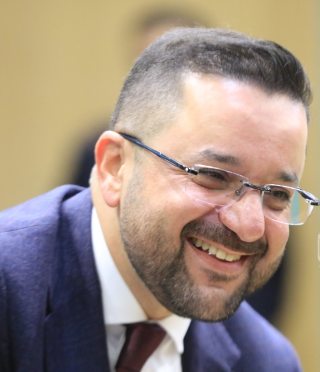 العسعس: الحكومة لم ولن تتأخر في دفع مستحقات الضمان الاجتماعي