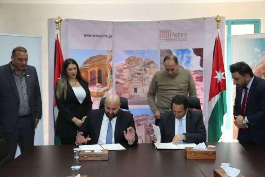 إرث الأردن يفتتح فرعاً جديداً في قرية إلجي بالبترا