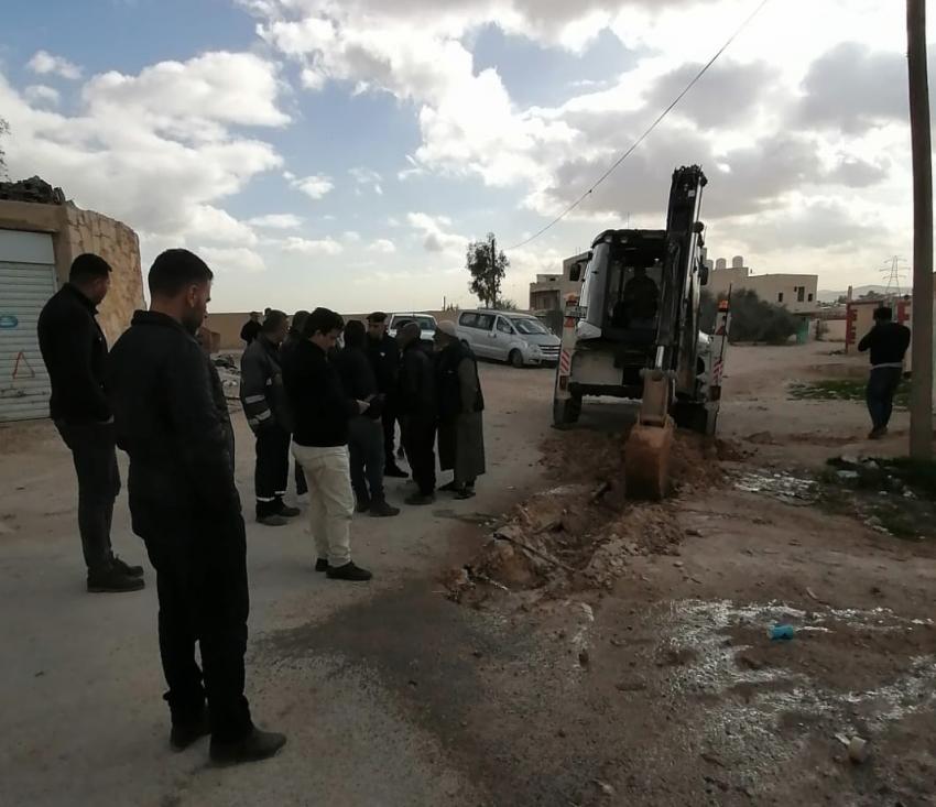 ضبط 20 اعتداء على خطوط مياه تزود منازل في الرصيفة