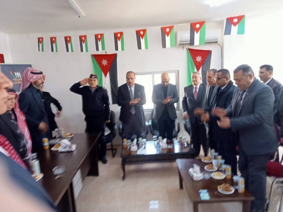 متصرف القويسمة يرعى إحتفال مبادرة مشروعك وطنك بالميلاد ٦١ للملك  في مركز شباب خريبة السوق وجاوا