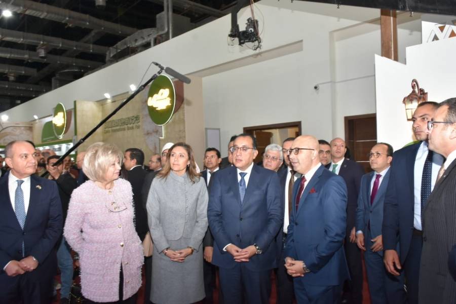 افتتاح مهيب لجناح الأردن ضيف شرف معرض القاهرة الدولي للكتاب...صور