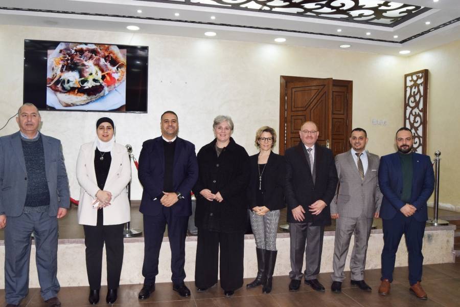 وفد من السفارة السويسرية والمنظمات السويسرية يزور  الأكاديمية الاردنية للسياحة والفندقة