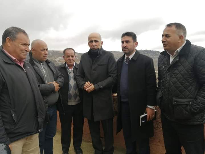 العتوم يلتقي تجار سوف لبحث الاعتداءات على الارصفة ويطلع على عدد من الملاحظات