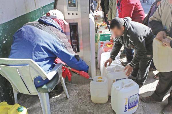 المنخفض الجوي يرفع الطلب على المحروقات