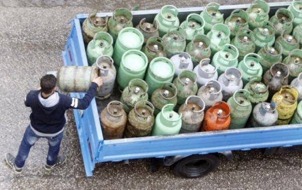 ارتفاع الطلب على أسطوانات الغاز إلى 240 ألف