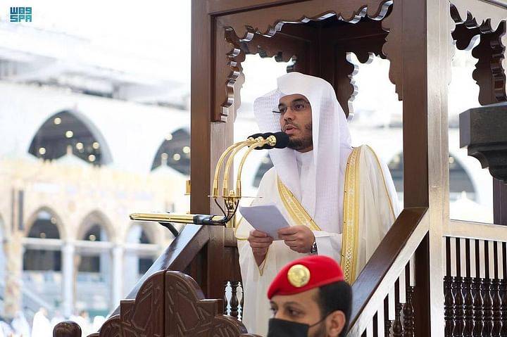 خطيب الحرم المكي: الخير كله في متابعة الرسول والبركة كلها في حفظ كلامه المنقول