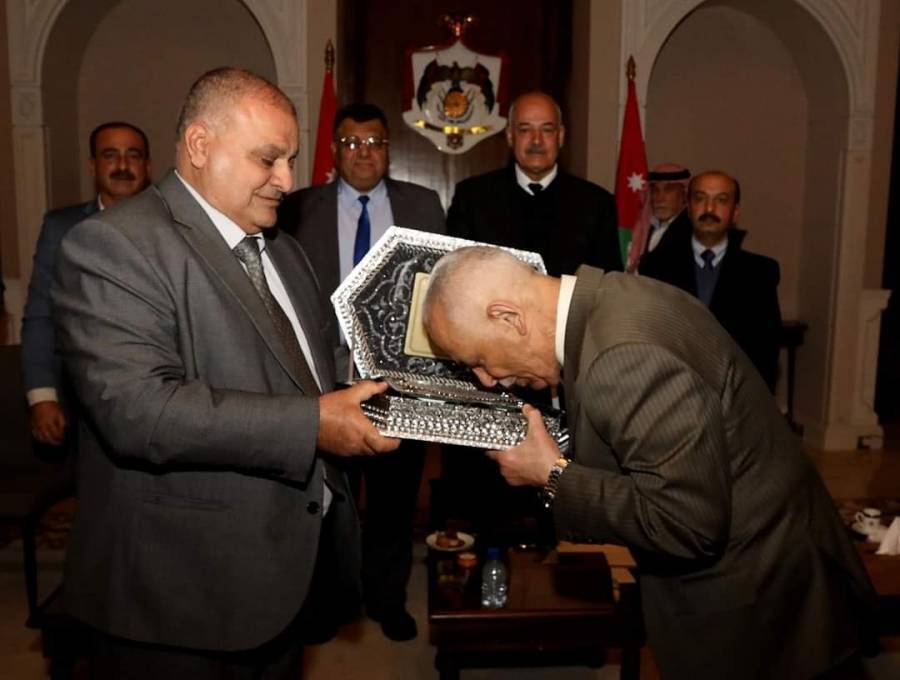 العيسوي يستقبل وفد من محافظة اربد برئاسة النائب الشوحة