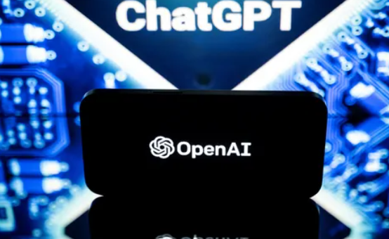 مسؤول أوروبي يدعو لتشديد قواعد الذكاء الاصطناعي بعد ChatGPT