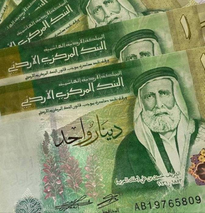 ديرانية: الطلب على الدينار قوي بعد قرار رفع أسعار الفائدة