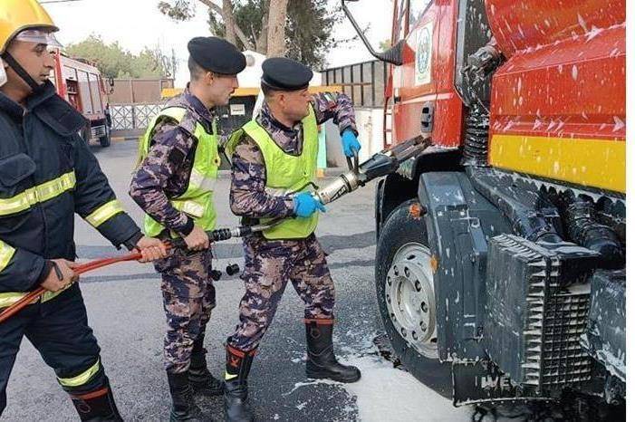 حريق بحافلة مدرسية في خلدا