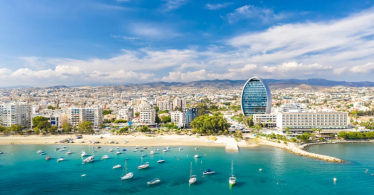 انتخابات رئاسية في قبرص ومن المتوقع إجراء جولة ثانية