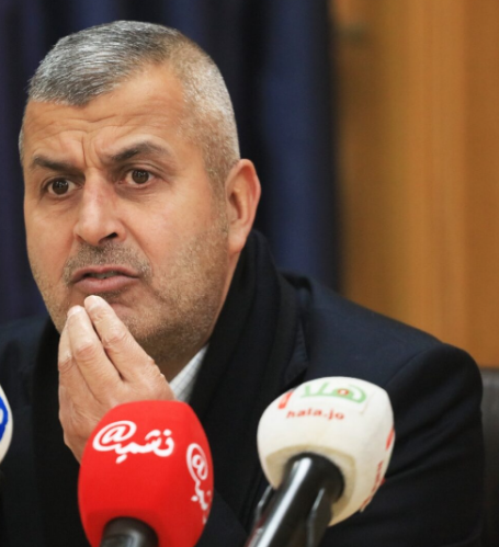 الخرابشة: تقديرات بوجود 70 مليار طن من الصخر الزيتي بالأردن