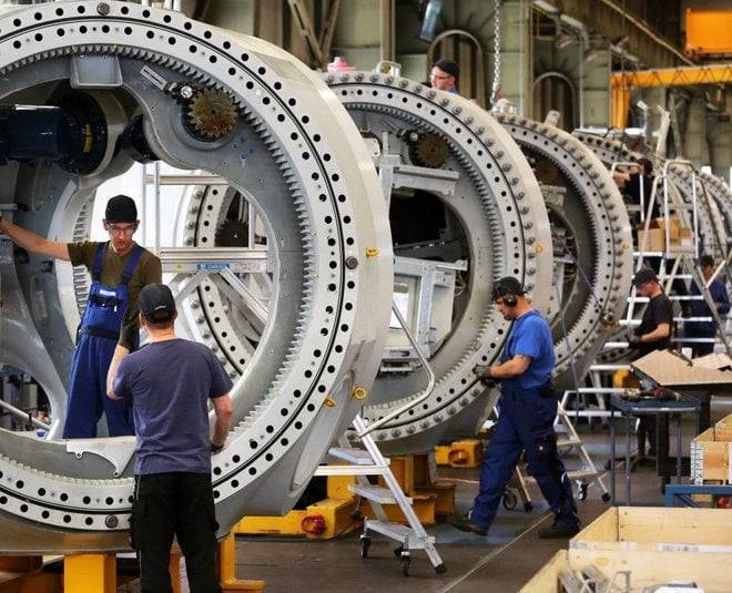 قواعد العولمة محل تساؤل .. أوروبا في مرمى نيران المواجهة الأمريكية  الصينية