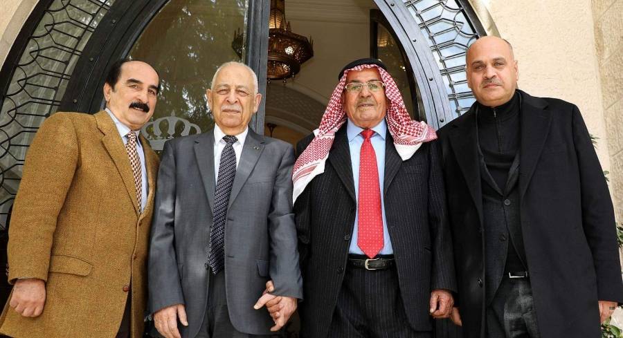 العيسوي يلتقي وفدًا من عشيرة الحنيطي  صور