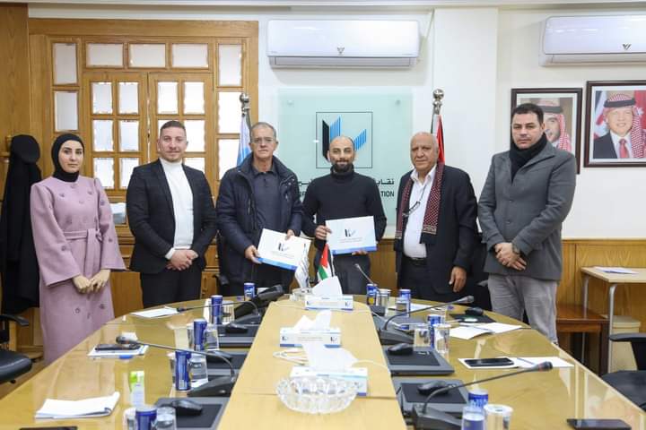 المهندسين وشركة المنهل للطاقة المتجددة توقعان اتفاقية تعاون لتدريب المهندسين حديثي التخرج