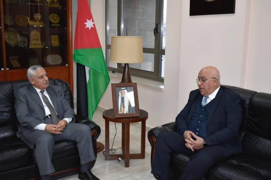 المعايطة والغزو يؤكدان على أهمية التعاون المشترك..