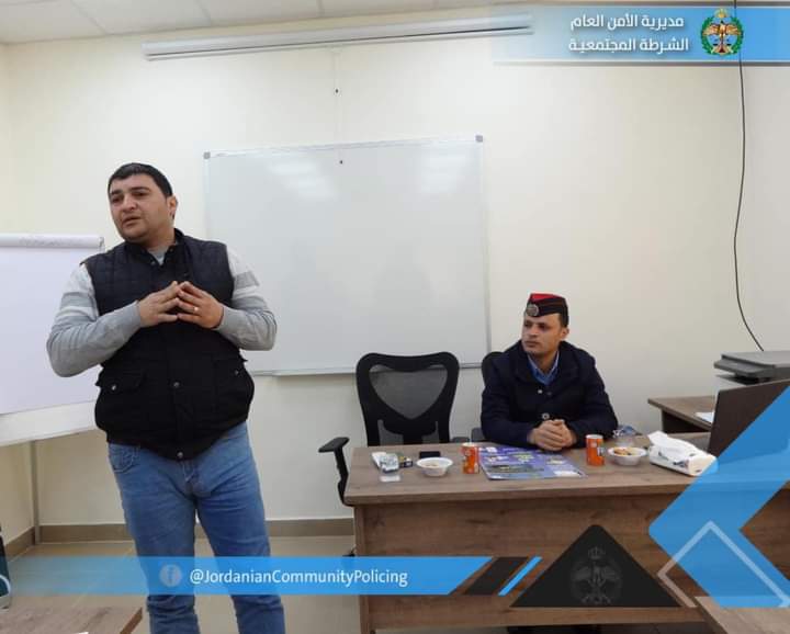 أنشطـة توعويـة ومجتمعيـة نفذتهـا الشرطـة المجتمعيـة فـي قيـادة شرطـة الباديـة الملكيـة