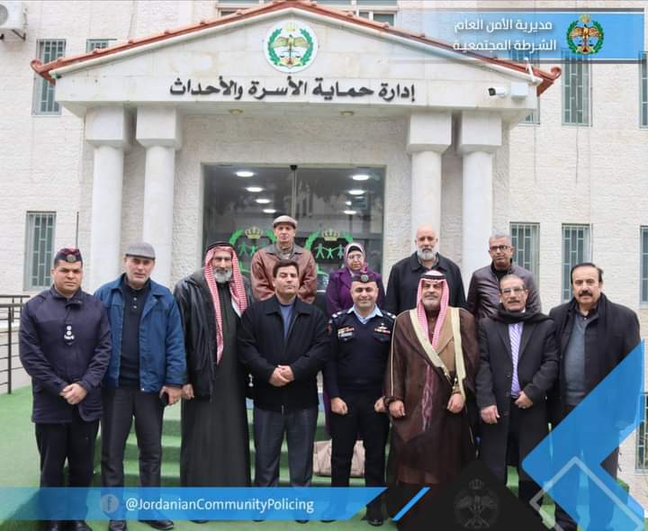 المجلس الأمني المحلي لمركز امن المريخ والنظيف يزور إدارة حماية الأسرة والأحداث